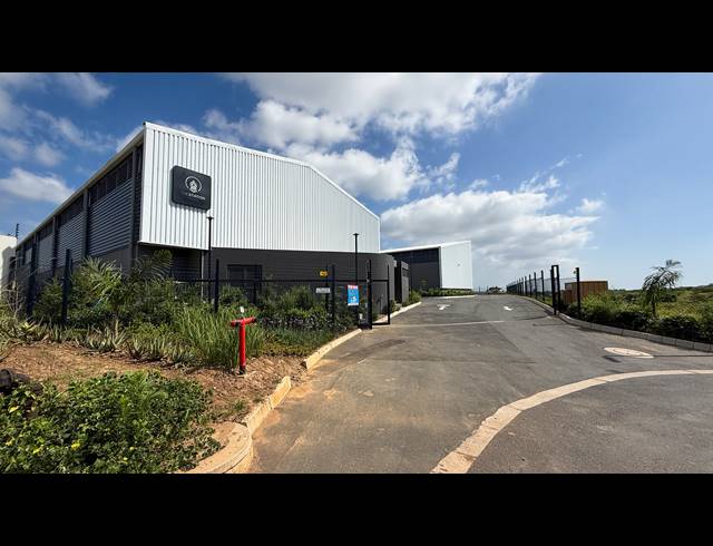 211M² FACTORY TO LET IN SHAKAS HEAD